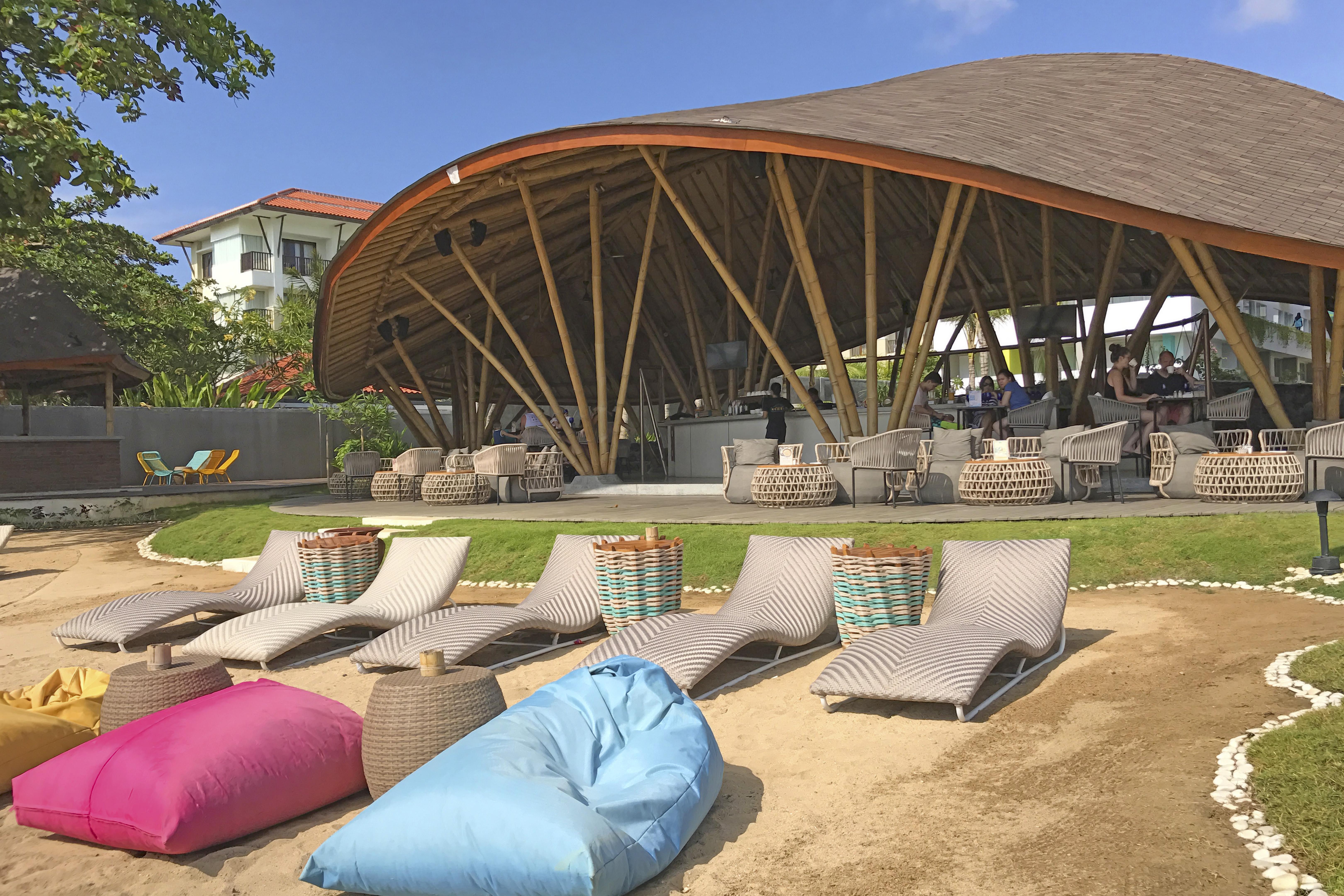 נוסא דואה Tijili Hotel Benoa מראה חיצוני תמונה